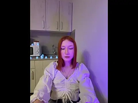 Snapshot of CorosiaClay chatting on December 19, 2025, 8:27 pm CorosiaClay online show from December 19, 2025, 8:27 pm