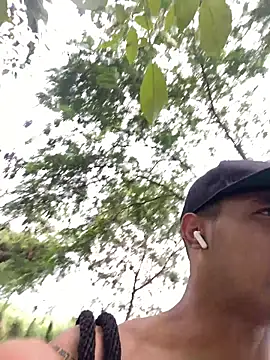 Maicol xxxx online show from February 21, 2026, 3:24 pm