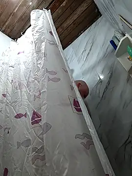 Snapshot of luis8558 chatting on March 27, 2026, 10:48 am luis8558 online show from March 27, 2026, 10:48 am