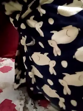 Kiikisx online show from December 20, 2025, 6:48 pm