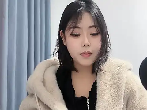 Snapshot of smalldaisy chatting on December 20, 2025, 6:20 am smalldaisy online show from December 20, 2025, 6:20 am