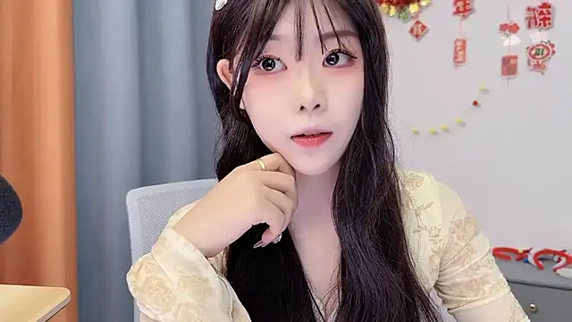 smalldaisy online show from February 28, 2026, 2:23 am