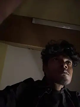 tooexpensive online show from April 28, 2026, 3:17 pm