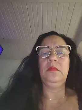 Snapshot of KiaraFoster chatting on June 14, 2026, 11:23 am KiaraFoster online show from June 14, 2026, 11:23 am