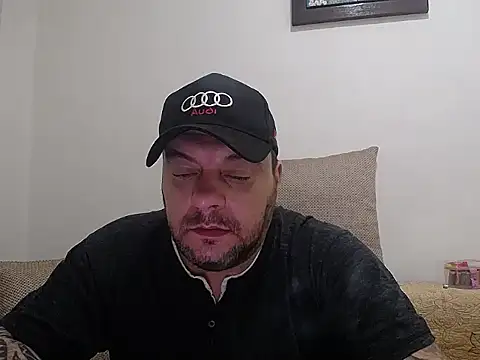 Snapshot of TomasTenerife chatting on March 31, 2026, 7:20 am TomasTenerife online show from March 31, 2026, 7:20 am