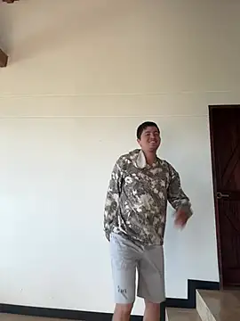ericlee12 online show from August 9, 2026, 4:34 pm