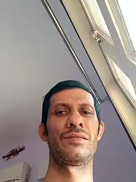 Snapshot of juicy--cock chatting on March 24, 2026, 5:23 am juicy--cock online show from March 24, 2026, 5:23 am