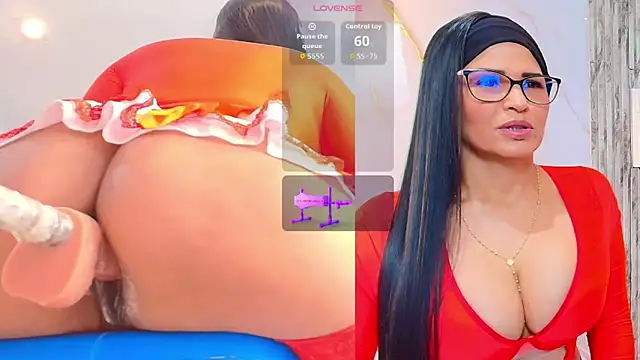 Snapshot of Isis_car0lina chatting on March 4, 2026, 7:36 am Isis car0lina online show from March 4, 2026, 7:36 am