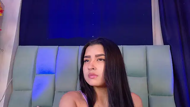 Emilyy05  online show from July 8, 2026, 2:05 am