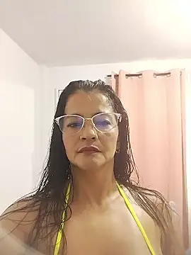 Sienna walker online show from January 9, 2026, 12:41 pm