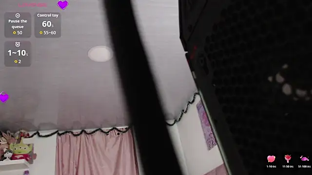 Snapshot of violett_brown9 chatting on June 12, 2026, 6:34 am violett brown9 online show from June 12, 2026, 6:34 am