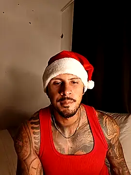 Snapshot of Domigor chatting on December 20, 2025, 1:45 am Domigor online show from December 20, 2025, 1:45 am