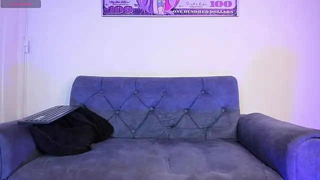 Victor LatinBoy online show from April 24, 2026, 11:34 am