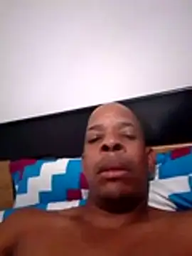 Snapshot of joseLive23 chatting on April 8, 2026, 2:33 am joseLive23 online show from April 8, 2026, 2:33 am