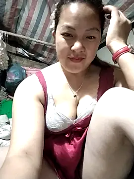 Lucky cutee online show from April 18, 2026, 12:09 pm