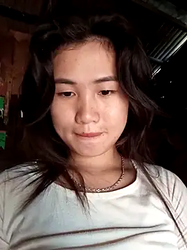 Snapshot of Reency chatting on December 21, 2025, 1:57 am Reency online show from December 21, 2025, 1:57 am