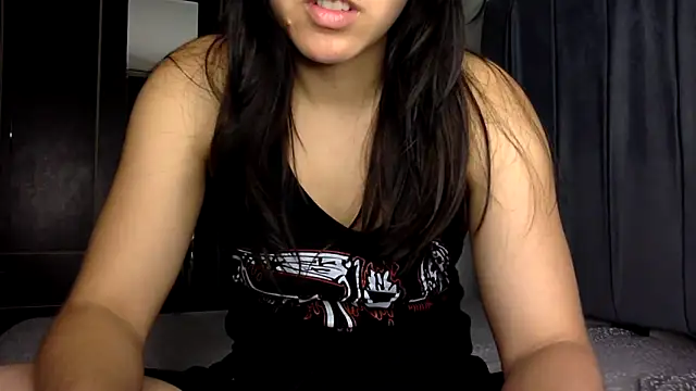 Snapshot of Sofii_unicorn chatting on May 26, 2026, 8:49 pm Sofii unicorn online show from May 26, 2026, 8:49 pm