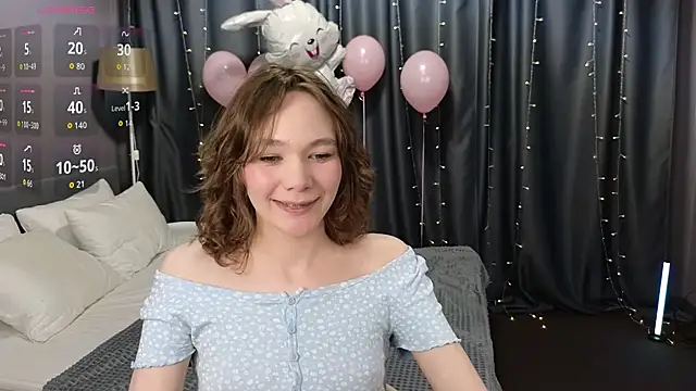 NovaEva  online show from April 11, 2026, 12:04 am