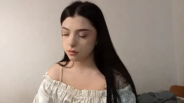 LexusGirls online show from March 5, 2026, 4:47 pm