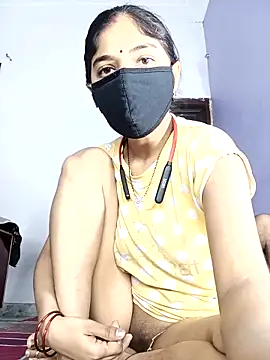 Snapshot of Curvy_Kavya chatting on May 2, 2026, 9:47 am Curvy Kavya online show from May 2, 2026, 9:47 am