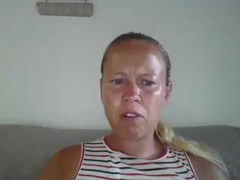 Snapshot of jennyblondeuk chatting on June 29, 2026, 7:25 pm jennyblondeuk online show from June 29, 2026, 7:25 pm
