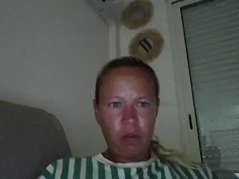 Snapshot of jennyblondeuk chatting on June 30, 2026, 7:48 pm jennyblondeuk online show from June 30, 2026, 7:48 pm
