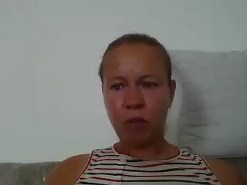 Snapshot of jennyblondeuk chatting on July 9, 2026, 2:10 pm jennyblondeuk online show from July 9, 2026, 2:10 pm