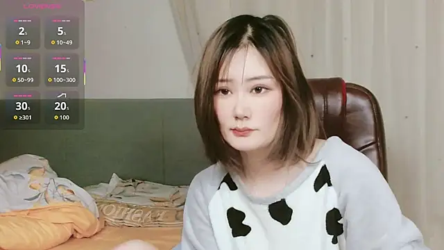 lucynan online show from February 9, 2026, 5:06 pm