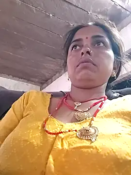 Snapshot of Mahima_rani34 chatting on May 23, 2026, 11:53 pm Mahima rani34 online show from May 23, 2026, 11:53 pm