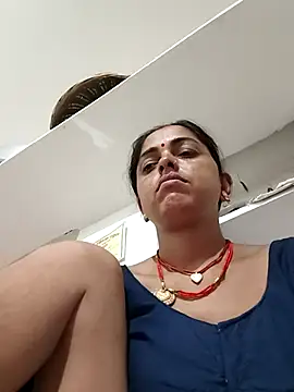 Mahima rani34 online show from June 26, 2026, 10:03 pm