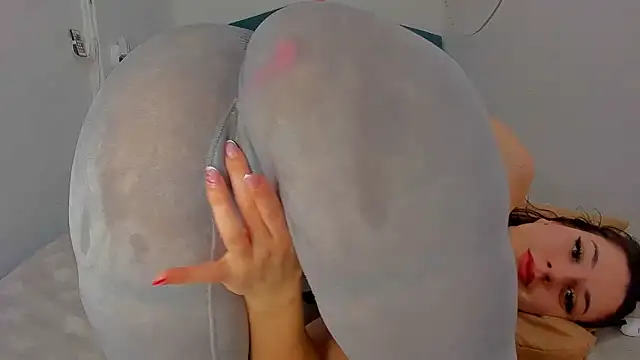 RedAssHottie online show from March 14, 2025, 10:07 am