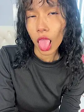 HampenSweet online show from March 12, 2026, 12:44 pm