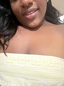 amorasecy online show from January 18, 2026, 1:31 am