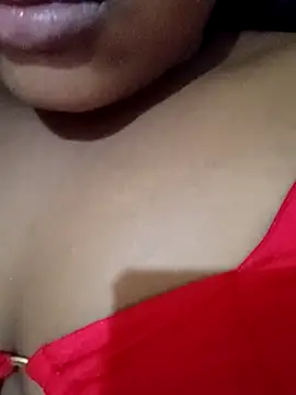 Snapshot of amorasecy chatting on March 26, 2026, 10:43 am amorasecy online show from March 26, 2026, 10:43 am