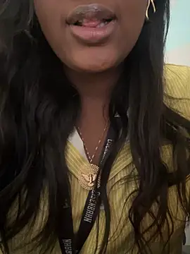 Snapshot of amorasecy chatting on March 27, 2026, 4:29 pm amorasecy online show from March 27, 2026, 4:29 pm