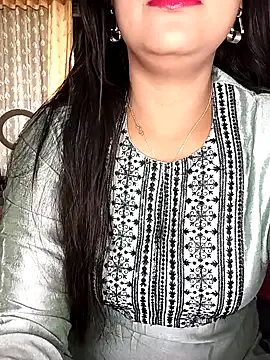 Snapshot of Deshi_bhabhi143 chatting on May 20, 2026, 6:08 am Deshi bhabhi143 online show from May 20, 2026, 6:08 am