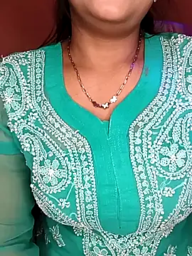 Deshi bhabhi143 online show from July 17, 2026, 7:48 am
