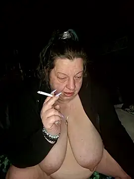 tigresse3 online show from January 7, 2026, 10:45 pm