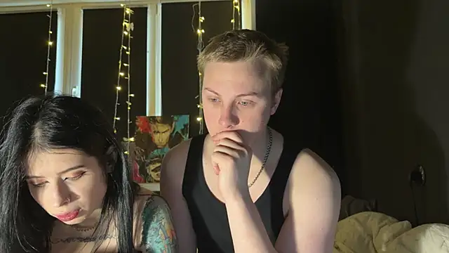 love4couple online show from April 26, 2026, 7:50 am