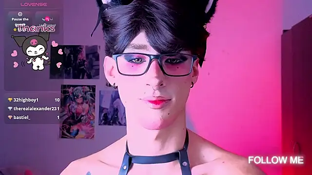 Snapshot of Kitsuneplay_ chatting on July 10, 2026, 2:38 am Kitsuneplay online show from July 10, 2026, 2:38 am