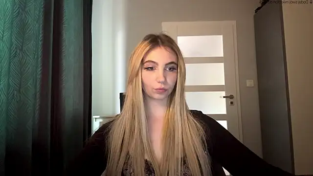 TeenLily online show from May 19, 2026, 5:30 pm