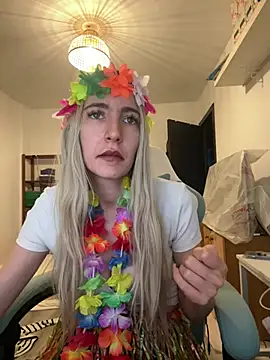 BarbieBlondieGirl online show from February 17, 2026, 5:41 pm