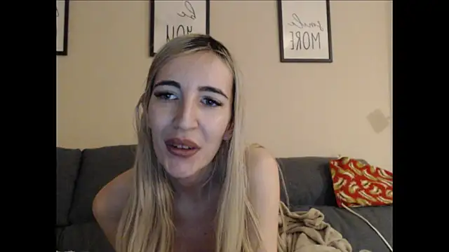 Snapshot of BarbieBlondieGirl chatting on May 24, 2026, 10:26 pm BarbieBlondieGirl online show from May 24, 2026, 10:26 pm