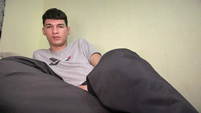 LeonS 20cm online show from March 13, 2026, 5:14 am