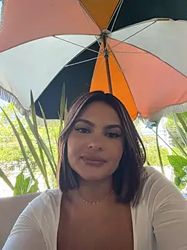 Snapshot of Irina_Velvett chatting on July 7, 2026, 8:02 pm Irina Velvett online show from July 7, 2026, 8:02 pm