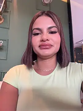 Snapshot of Irina_Velvett chatting on July 22, 2026, 8:22 pm Irina Velvett online show from July 22, 2026, 8:22 pm