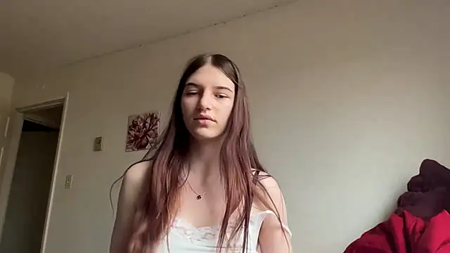 Snapshot of AstridJenkins chatting on June 9, 2026, 10:21 pm AstridJenkins online show from June 9, 2026, 10:21 pm