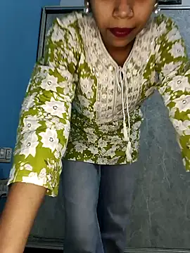 Hottest Radhika   online show from March 15, 2026, 5:19 pm