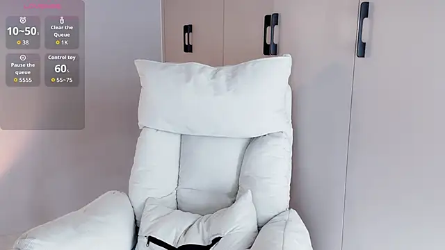 Snapshot of Kisswana chatting on February 24, 2026, 7:28 am Kisswana online show from February 24, 2026, 7:28 am