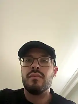 Snapshot of Versatilpollon22 chatting on January 16, 2026, 11:58 am Versatilpollon22 online show from January 16, 2026, 11:58 am